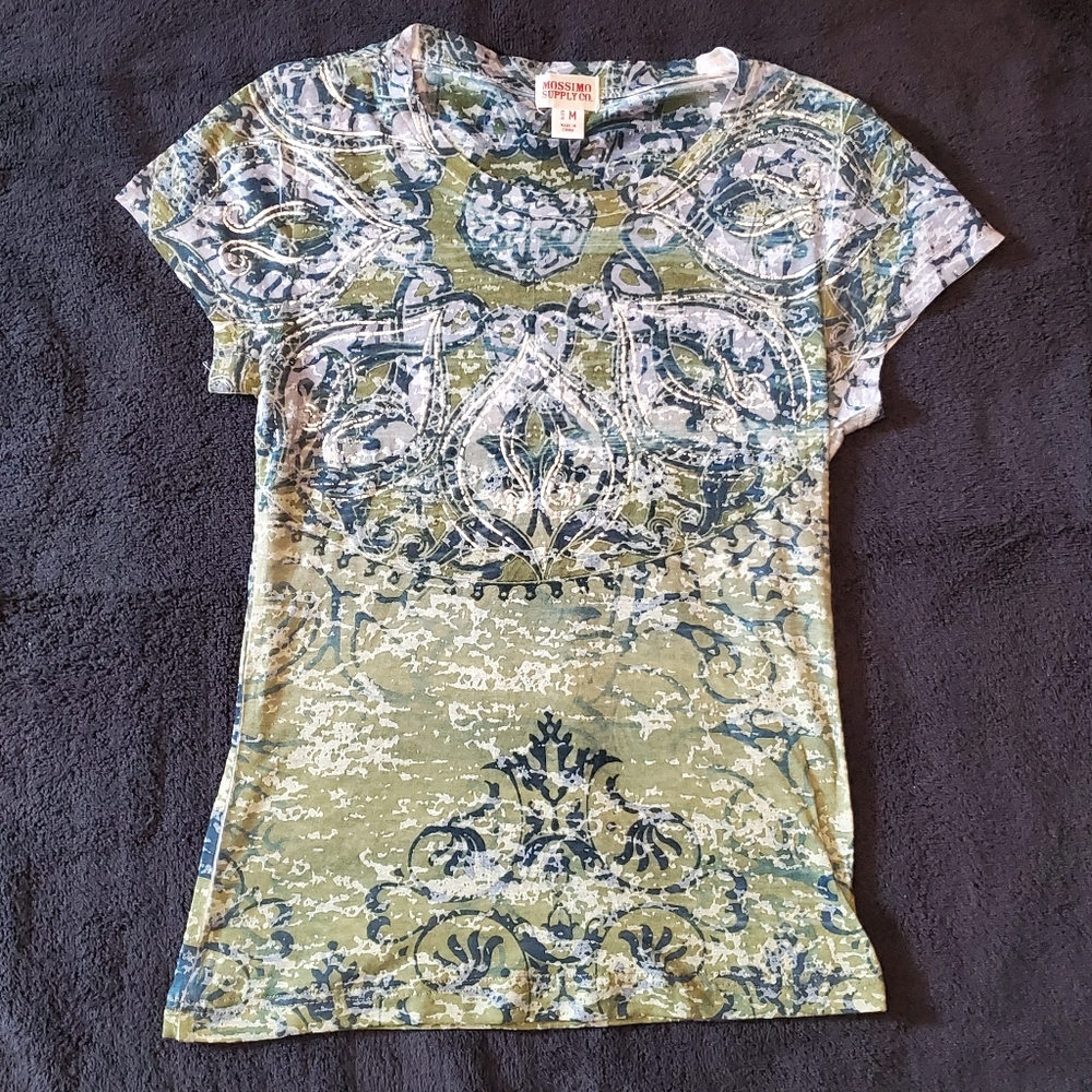 Thin t-shirt